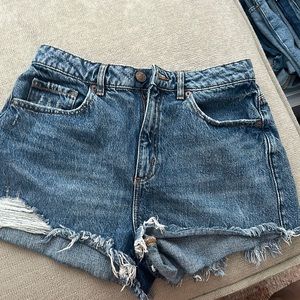 Garage festival shorts